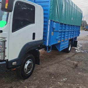 Isuzu FRR 90