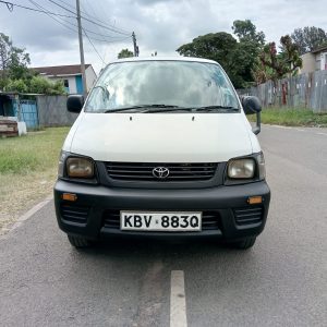 Toyota ngurue Yom 2007 Automatic  1800cc Asking 690k